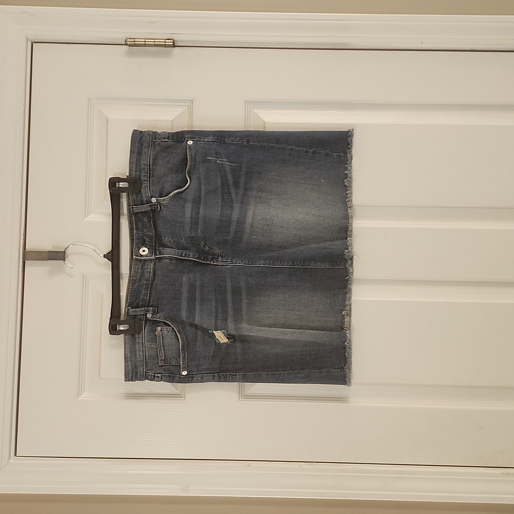& DENIM by H&M jean distressed skirt NWOT